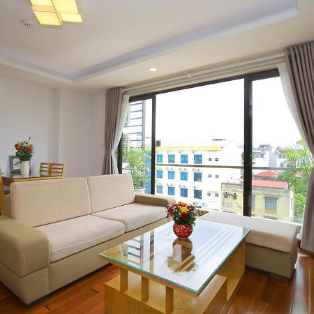 Investland In Truc Bach & Serviced Apartment Hanoï Extérieur photo